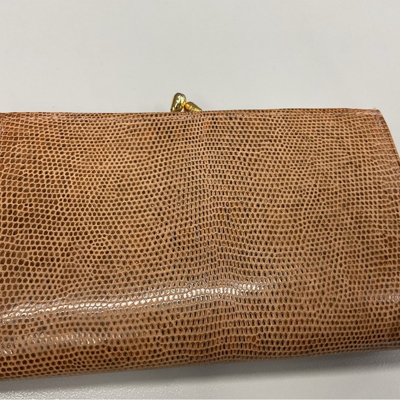 Small Dark Beige wallet NWOT - Picture 7 of 7
